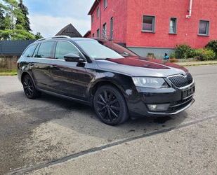 Skoda Skoda Octavia 2.0 TDI 4x4 Edition Combi RS SITZE Gebrauchtwagen