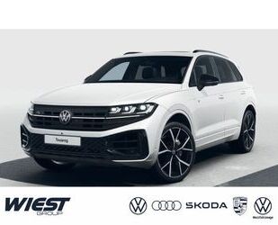 VW Volkswagen Touareg R-Line 3,0 l V6 TSI 4MOTION 250 Gebrauchtwagen