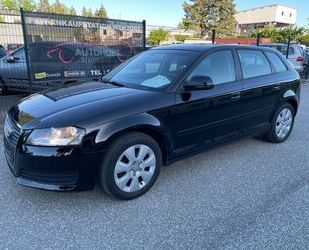 Audi Audi A3 Sportback 1.6 TDI Attraction Navi+PDC+MFL Gebrauchtwagen