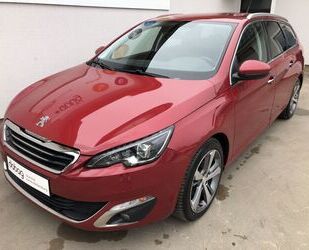 Peugeot Peugeot 308 SW 130 Stop & Start Navi SHZ PDC Gebrauchtwagen