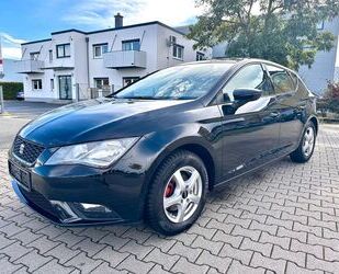 Seat Seat Leon Style SHZ Klimaaut PDC Tempomat MFL 8Fac Gebrauchtwagen