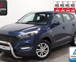 Hyundai Hyundai 1.7 CRDi KAMERA,KEYLESSGO,AHK,NAVIGATION Gebrauchtwagen