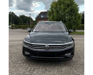 VW Volkswagen Passat Variant 2.0 TDI Elegance Gebrauchtwagen