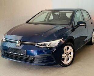 VW Volkswagen Golf VIII Lim. Life°LED°KAMERA°SHZ°PDC° Gebrauchtwagen