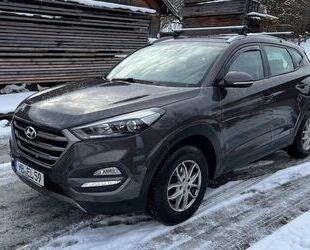 Hyundai Hyundai Tucson 1.7 CRDi 2WD 6MT Advantage Advantag Gebrauchtwagen