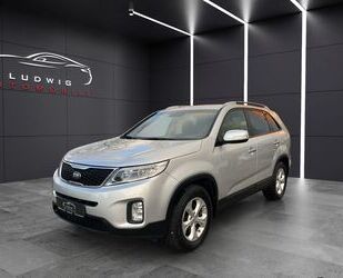 Kia Kia Sorento Vision 4WD/AUTOMATIK/AHK/CAM/ALLRAD Gebrauchtwagen