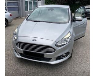 Ford Ford S-Max 2,0 TDCi TÜV NEU!!! 8x Alufelgen Gebrauchtwagen