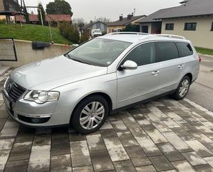 VW Volkswagen Passat Variant 2.0 TDI DPF Highline Var Gebrauchtwagen