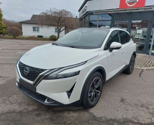 Nissan Nissan Qashqai 1,3 DIG-T Tekna Automatik, Winter-P Gebrauchtwagen