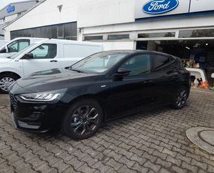 Ford Ford Focus Lim. ST-Line X Gebrauchtwagen