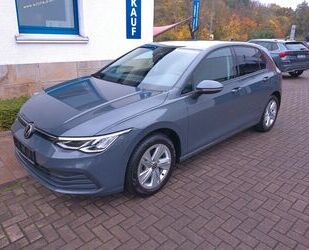 VW Volkswagen Golf VIII 1,5 TSI OPF Life RFK AppC. AC Gebrauchtwagen