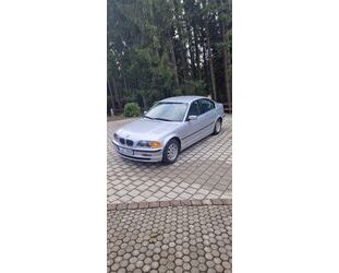 BMW BMW 323i - Gebrauchtwagen