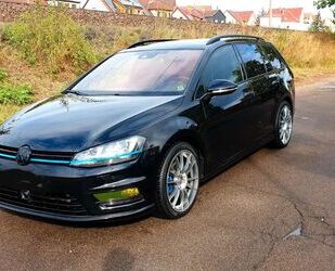 VW Volkswagen Golf 2.0TDI 4Motion R-Line Navi Xenon S Gebrauchtwagen