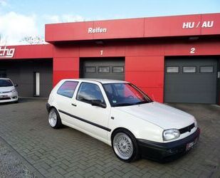 VW Volkswagen Golf 3 1.8 AUTOMATIK / 16