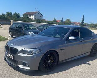 BMW BMW 535i xDrive A Modern Line Modern Line Gebrauchtwagen