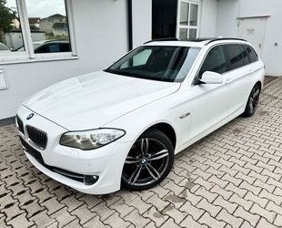 BMW BMW 520d Touring 19Zoll PANO AHK schwenkbar Gebrauchtwagen