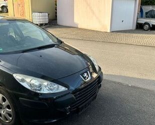 Peugeot Peugeot 307 Grand Filou Cool 90 ideales Winterauto Gebrauchtwagen