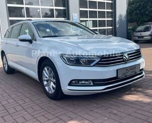 VW Volkswagen Passat Variant Comfort. 1.Hand NAVI Ser Gebrauchtwagen