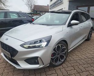 Ford Ford Focus ST 150PS°Autom°Tot-W°Pano°Kam°HUD°T-Led Gebrauchtwagen