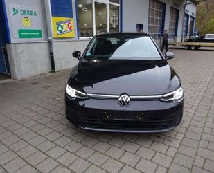 VW Volkswagen Golf 1,0 TSI 66kw 90PS Winterpaket LED Gebrauchtwagen