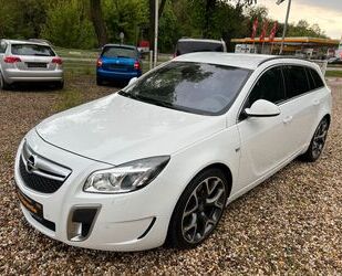 Opel Opel Insignia A Sports Tourer OPC 4x4**SCHALTER** Gebrauchtwagen