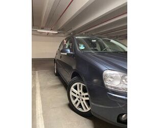 VW Volkswagen Golf 1.6 Tour Edition Tour Edition Gebrauchtwagen