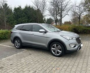 Hyundai Hyundai Grand Santa Fe 2.2 CRDi Premium 4WD Automa Gebrauchtwagen