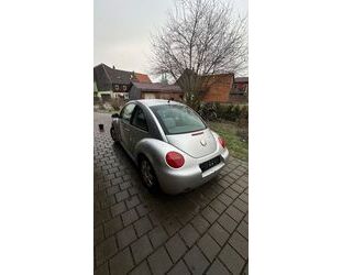 VW Volkswagen New Beetle 1.6 Standard Gebrauchtwagen