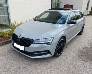 Skoda Skoda Superb Combi Sportline 2.0 TDI DSG*MATRIX*VO Gebrauchtwagen