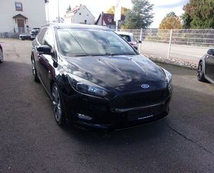 Ford Ford Focus Turnier ST-Line Aut Navi 18 Zoll PDC SH Gebrauchtwagen