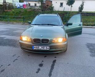 BMW BMW 320i touring - Gebrauchtwagen