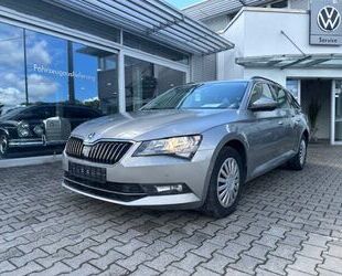 Skoda Skoda Superb Combi 2.0TDI 4x4 DSG*STANDH.*AHK*KAME Gebrauchtwagen