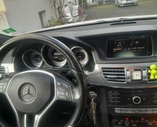 Mercedes-Benz Mercedes-Benz E 220 BlueTEC T AVANTGARDE AVANTGARD Gebrauchtwagen