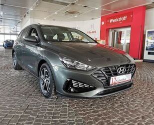 Hyundai Hyundai i30 cw Connect & Go *DAB + Tempomat + 2. H Gebrauchtwagen