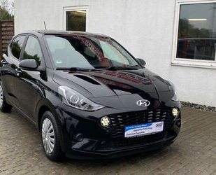 Hyundai Hyundai i10 Edition 30 /Klimaanlage/Sitzh/Lenkradh Gebrauchtwagen