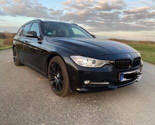 BMW BMW 320d Touring Pano, 8 fach bereift, Leder Gebrauchtwagen