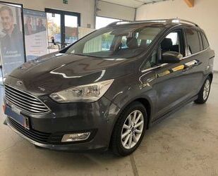 Ford Ford Grand C-MAX 1.5 Titanium Navi AHK Gebrauchtwagen