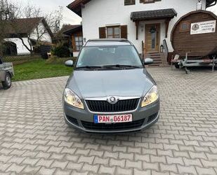 Skoda Skoda Roomster Ambition Panoramadach 130415 km Gebrauchtwagen