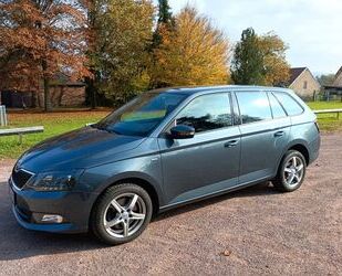 Skoda Skoda Fabia 1.2l TSI 81kW Drive Combi 1.Hand Gebrauchtwagen