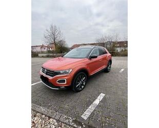 VW Volkswagen T-Roc 2.0 TDI SCR DSG 4MOTION Style DSG Gebrauchtwagen