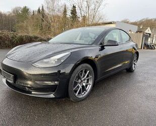 Tesla Model 3 Gebrauchtwagen