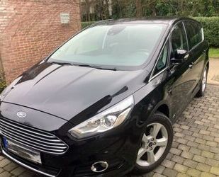 Ford Ford S-Max 2,0 EcoBlue 140kW 4x4 Titanium Auto Ti. Gebrauchtwagen