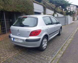 Peugeot Peugeot 307 Presence 75 Presence Gebrauchtwagen