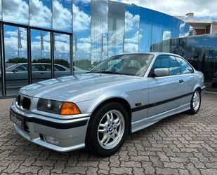 BMW BMW 323i Coupe M Paket|1.Hand|Scheckheft|Original Gebrauchtwagen