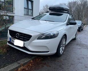 Volvo Volvo V40 D2 YOU! YOU! Gebrauchtwagen