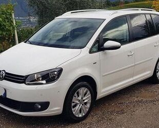 VW Volkswagen Touran 2.0 TDI LIFE LIFE Gebrauchtwagen