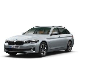 BMW BMW 530 e xDrive Touring Luxury Line AHK HUD Massa Gebrauchtwagen