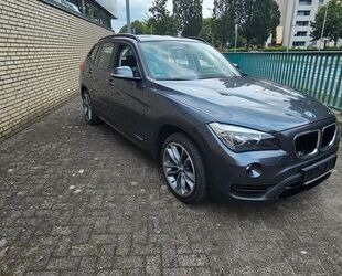 BMW BMW X1 xDrive20i Sport Line AHK Navi Pano Leder 13 Gebrauchtwagen