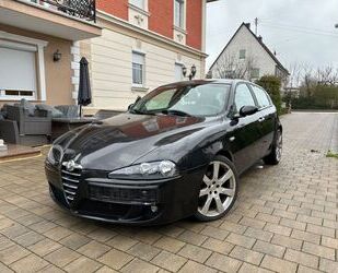 Alfa Romeo Alfa Romeo ANDERE 147 1.9 JTD 16V M-Jet Distinctiv Gebrauchtwagen