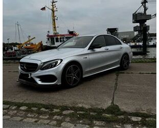 Mercedes-Benz Mercedes-Benz C 400 4MATIC AMG Line Autom. AMG Lin Gebrauchtwagen